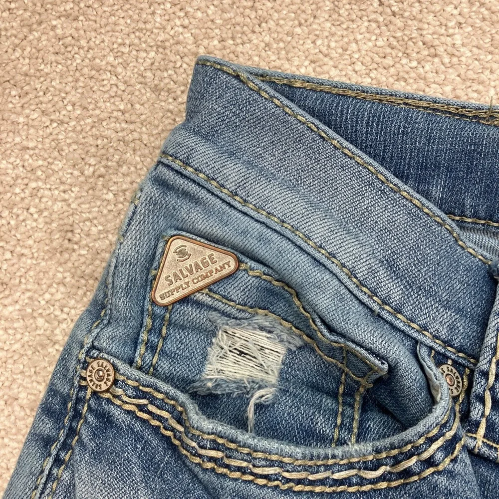 Salvage Men 32x32 (32x31) Mayhem Straight Jeans Blue Distressed Buckle Exclusive